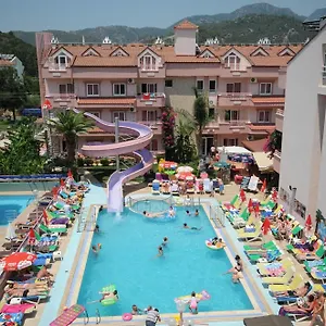 2* Aparthotel Rosy